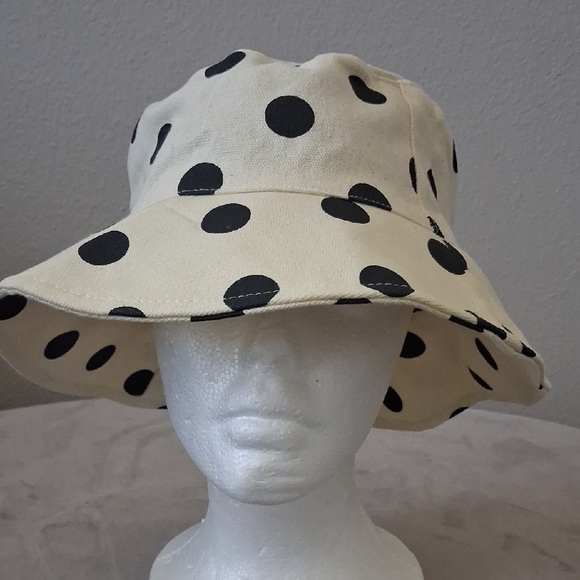 American Exchange Black & Cream Cotton Bucket Hat - Picture 3 of 9